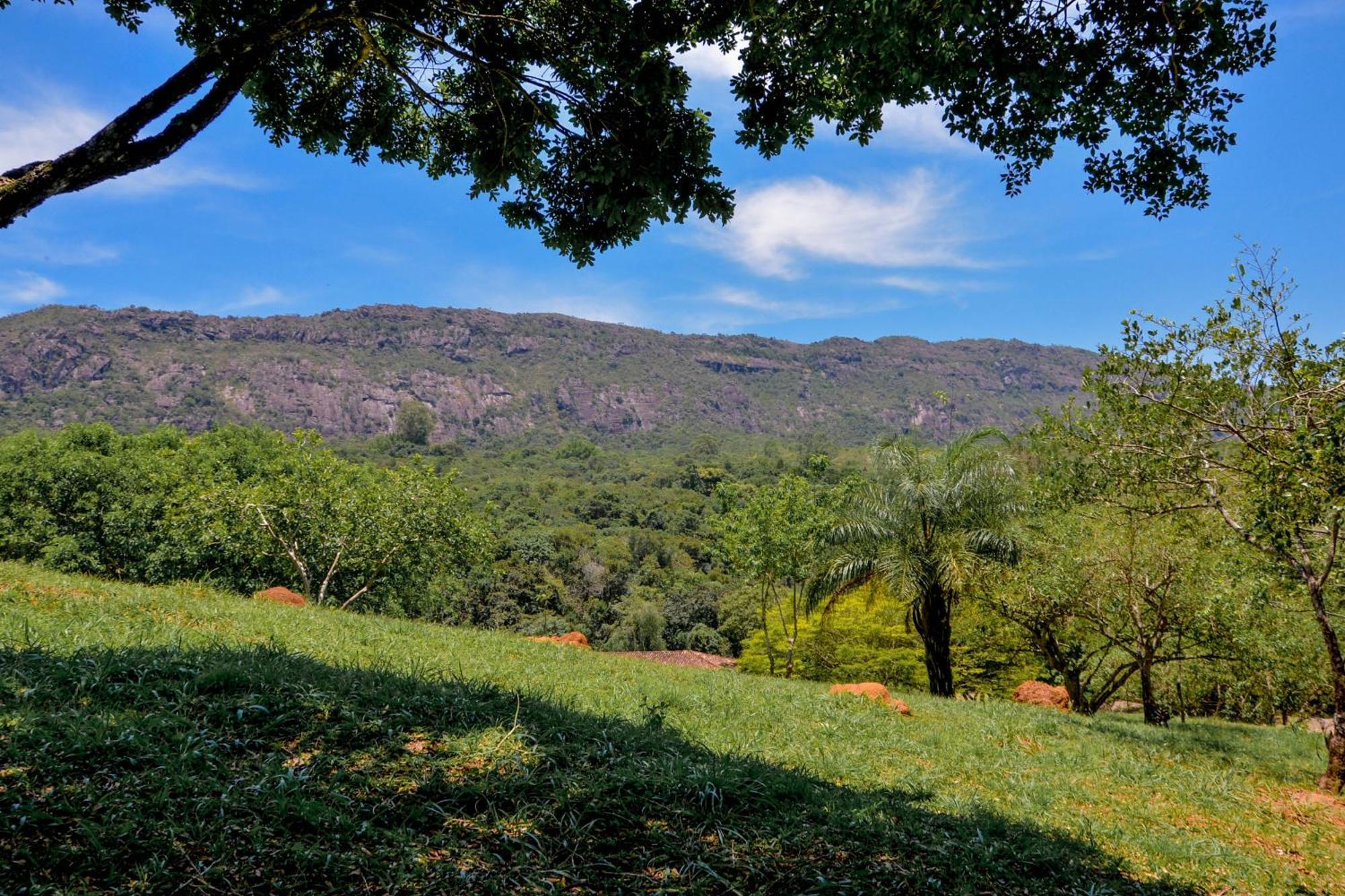 Pousada Candonga Da Serra Tiradentes Exterior photo